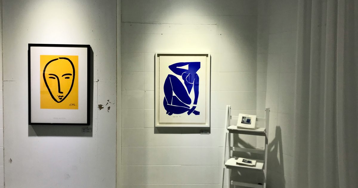 Gallery installation environment with fine artwork